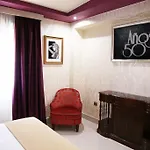 Hotel Anos 50 2*