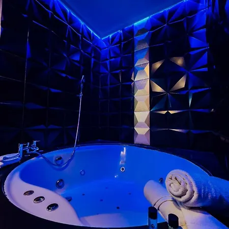 Anos 50 Готель 2*