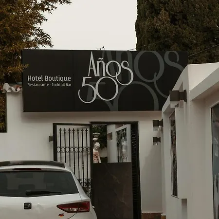 Anos 50 Hotel 2*