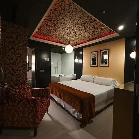 Hotel Anos 50 2*