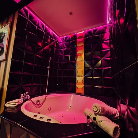 酒店 阿诺斯50酒店