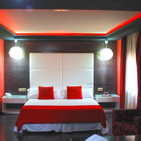 Anos 50 Готель Торремолінос