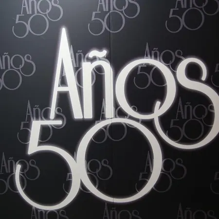 Anos 50 2*